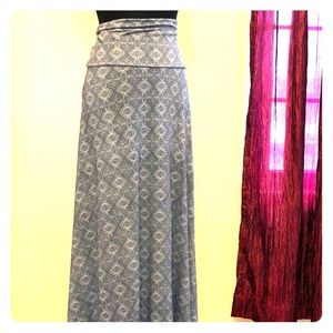 LuLaRoe maxi skirt